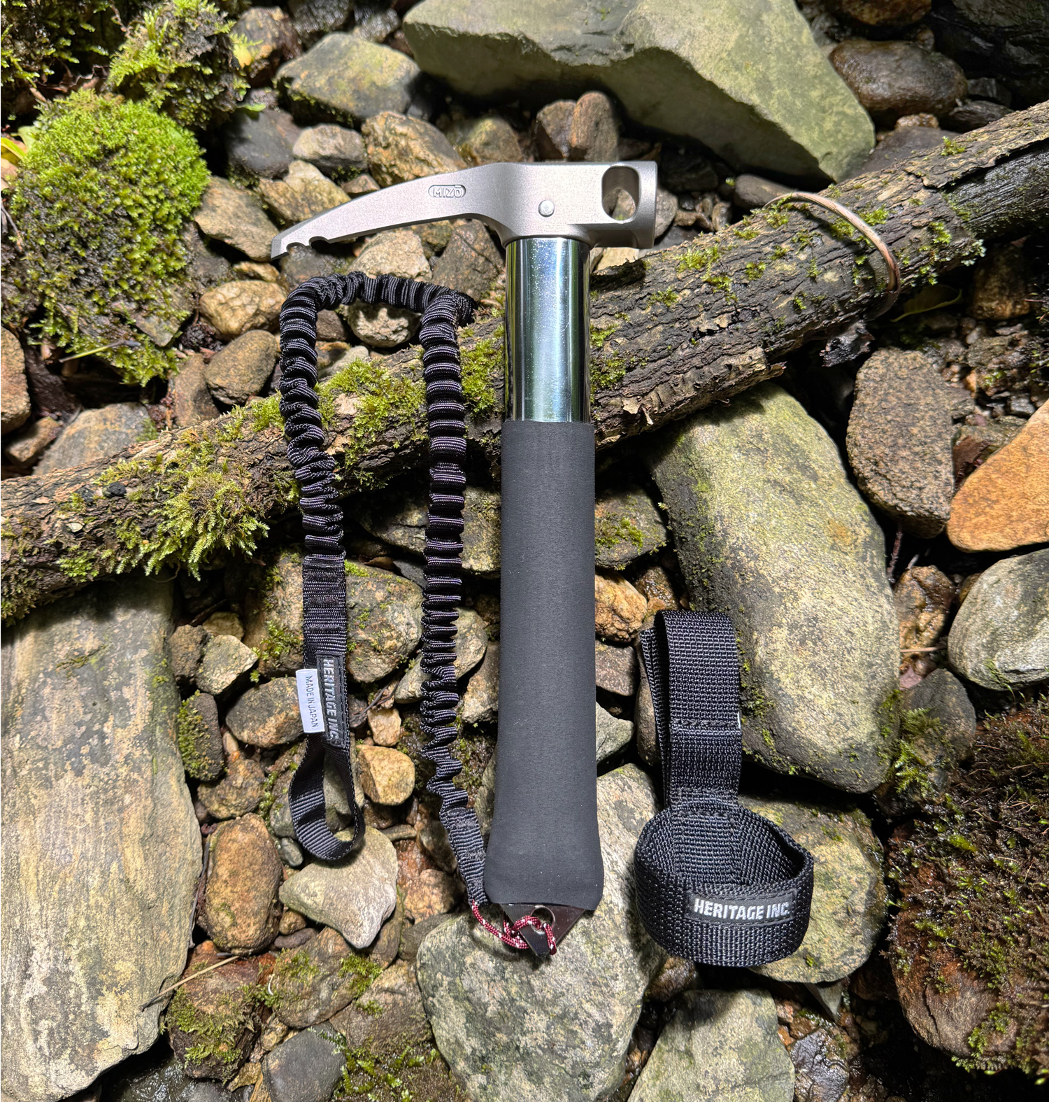 ハンマーホルスターと
			ハンマーリーシュ